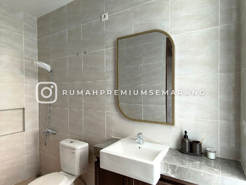 ready unit, rumah mewah full furnish citragrand tembalang semarang