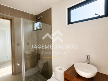 CASA EN VENTA COTO LEVANA RESIDENCIAL - JOCOTÁN - ZONA CHIVAS VERDE VALLE - RINCONADA DEL BOSQUE