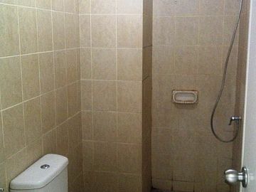 Disewa, Medit 1 Unfurnish Rapi 2 Kmr