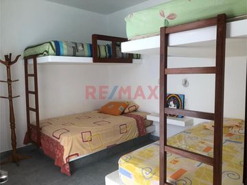 Oportunidad Única En Totoritas: Dos Casas De Playa En Una, Con Piscina Propia