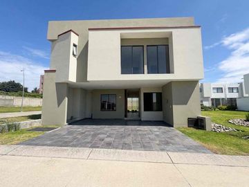 Casa en Venta Parque  metropolitano Zapopan