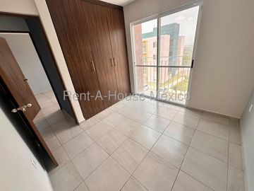 Departamento en Renta en Condominio con Vigilancia | Villas del Refugio DT171