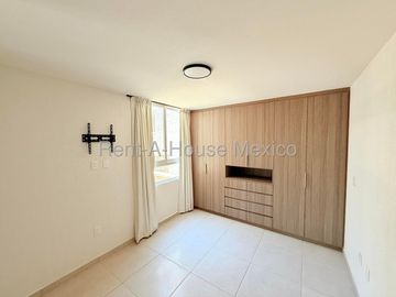 Departamento en Renta con 2 Recámaras y Alberca | Zákia DT613