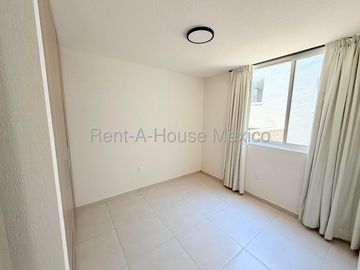 Departamento en Renta con 2 Recámaras y Alberca | Zákia DT613