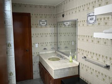 Se renta Habitación Amueblada Para Estudiantes