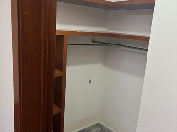Se renta Habitación Amueblada Para Estudiantes