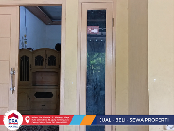 Jual Rumah Strategis di Setiamulya Tarumajaya Bekasi, Rumah 1 Lantai 3 KT, LT 96m², SHM, Harga 550 Juta