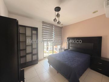 Casa amueblada en renta con 3 Hab, 3 Baños en el Mirador, Queretaro, Mexico.