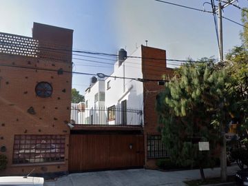 CASA EN VENTA 3 RECAMARAS, CALLE NICOLAS SAN JUAN, COL.DEL VALLE CENTRO, BENITO JUAREZ, CDMX.