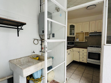 CASA EN PUERTO VALLARTA, SUPER AMPLIA, ACABADOS DE LUJO, CUENTA CON TODOS LOS SERVICIOS Y AMENIDADES.