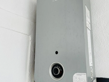 CASA EN PUERTO VALLARTA, SUPER AMPLIA, ACABADOS DE LUJO, CUENTA CON TODOS LOS SERVICIOS Y AMENIDADES.
