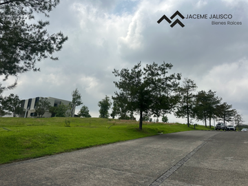Terreno en Venta Lomas Acueducto - Av. Juan Palomar y Arias y Av. Universidad.