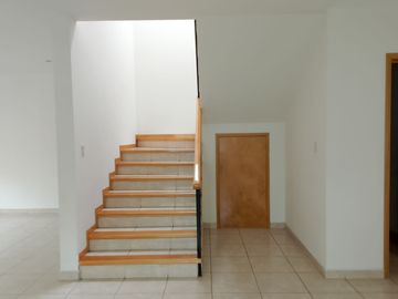 Rento Casa Col. Carretas Querétaro