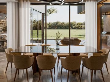 Casa con alberca privada, doble altura, casa club, Yucatán Country Club, en venta