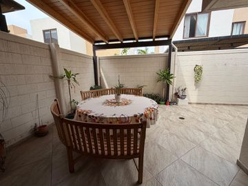 Casa en Venta en Puerta Real II en Esquina