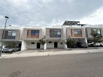 Casa de tres recamaras en renta en Zibatá, Querétaro