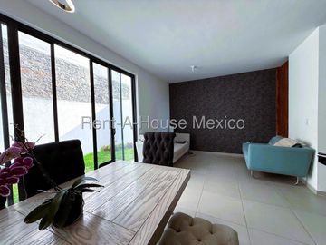 Casa de tres recamaras en renta en Zibatá, Querétaro