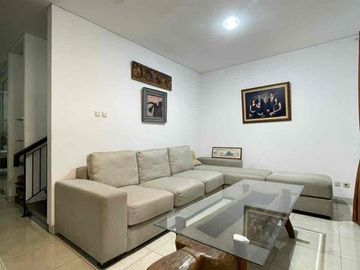 Rumah Jual Siap Huni Cluster Baru Posisi Sudut Raffles Hills Cibubur