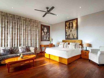 Villa Mewah Kerobokan Badung Bali