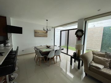 Casa en Renta Cumbres Allegro Sector Fogo en Monterrey, Nuevo León