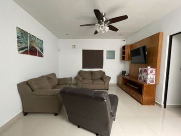 Casa en Renta Cumbres Allegro Sector Fogo en Monterrey, Nuevo León