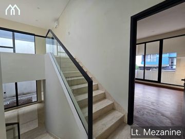 Disewakan Rumah 2 Lantai di Gading Serpong Cluster Mozart