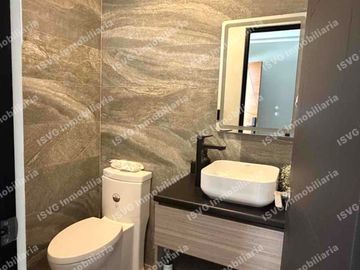 Casa Amueblada En Renta Cumbres Allegro
