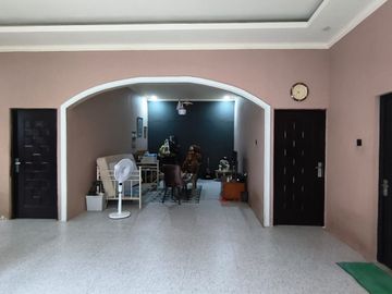 Rumah Hook Luas 315m Dekat Toll JORR dan Stasiun Cakung di Pulogebang Cakung Jakarta Timur