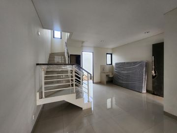 Rumah Ready Siap Huni dengan Harga Terjangkau Cluster Shinano, Cakung, Jakarta Timur, 007