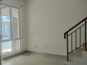 Disewakan Rumah di Cluster Malibu Siap Huni