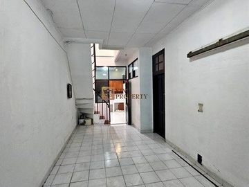 Disewakan Rumah Taman Harapan Indah Jelambar 2,5 Lantai Full Bangunan 4+2 KT | LT 165m² | LB 198m² | Parkir 2 Mobil