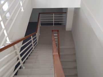 Gudang Baru Siap Pakai di Bizpark Commercial Estate, Cakung Jakarta Timur