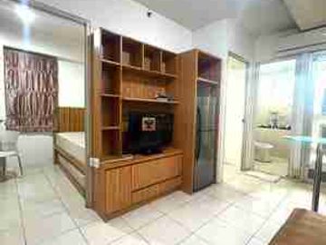 Buruan Segera Booking!
Disewa Apartemen Green Bay Pluit Greenbay– Jakarta Utara
Hunian nyaman siap huni , gak perlu repot pindahan lagi
cocok untuk Anda yang mengutamakan kepraktisan dan kenyamanan.
Akses Drop Off Mudah , Tower Depan , View Kota Jakarta