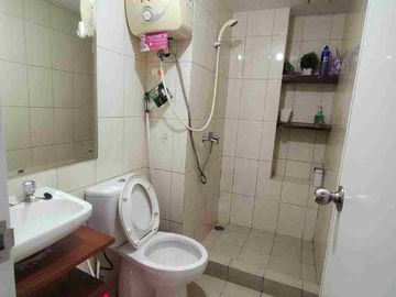 Disewakan tipe 3 bed furnish, Apartemen The Springlake, Tower Caldesia, Summarecon Bekasi.