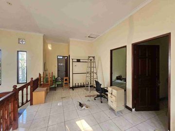Jual Rumah Hitung Harga Tanah Saja Luas 2.3are/230meter Lokasi Jl Semer Kerobokan dekat Umalas/ Petitenget area Investasi strategis. wd