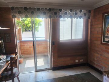 Arriendo apartamento la  Castellana - Laureles