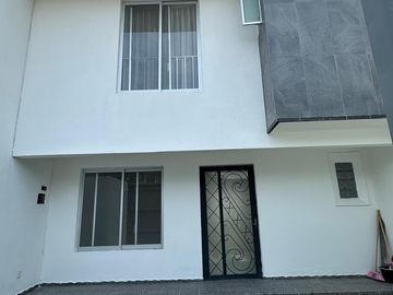 CASA EN VENTA O RENTA , EN COLONIA  EL FORTIN, ZAPOPAN , JALISCO.