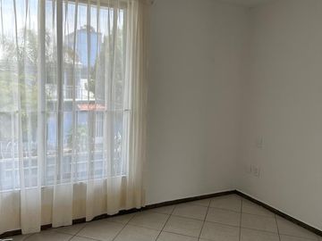 CASA EN VENTA O RENTA , EN COLONIA  EL FORTIN, ZAPOPAN , JALISCO.