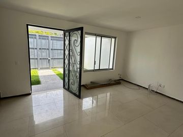 CASA EN VENTA O RENTA , EN COLONIA  EL FORTIN, ZAPOPAN , JALISCO.