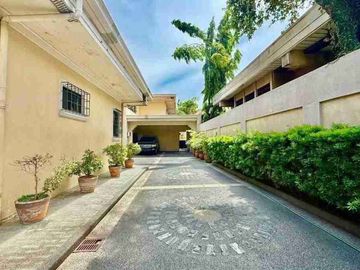 4 Bedroom House in Mariana Queson City for Sale