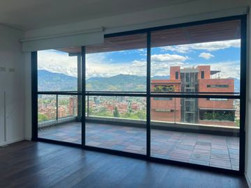 Apartamento en Arriendo en Las Brujas, Envigado Antioquia