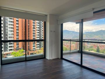 Apartamento en Arriendo en Las Brujas, Envigado Antioquia