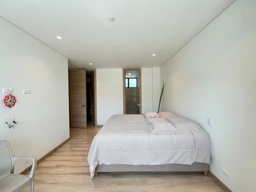 Apartamento en Arriendo en Loma de Escobero, Envigado Antioquia