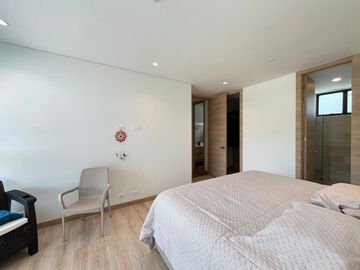 Apartamento en Arriendo en Loma de Escobero, Envigado Antioquia