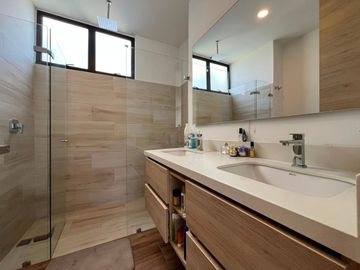 Apartamento en Arriendo en Loma de Escobero, Envigado Antioquia
