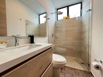 Apartamento en Arriendo en Loma de Escobero, Envigado Antioquia