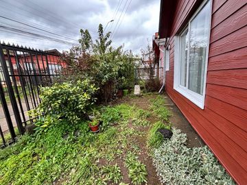 Casa en Venta con Departamento Interior, Ubicada en Pasaje Cerrado, Villa Andes, Temuco