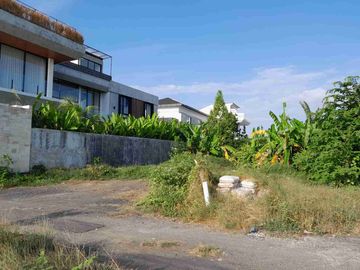 Tanah gunung salak ksrobokan