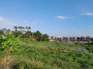 Tanah gunung salak ksrobokan