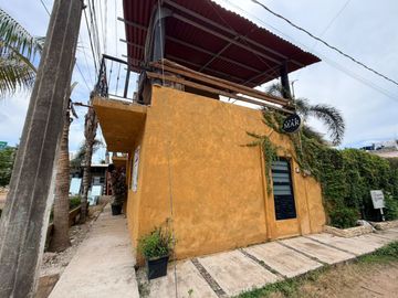 NUEVO LISTADO EN EL MERCADO!! 🔥🔥 Se vende propiedad de inversión sobre Carretera Federal 200, en la Peñita de Jaltemba. 🏢